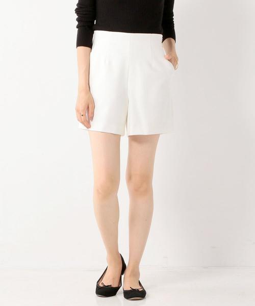 Jewel Changes（ジュエルチェンジズ）の「◇JOC R/N ダブルクロス ハイウエスト / 3分丈（その他パンツ・レディース・オフホワイト/ブラック・34/36/38）」の2枚目の写真