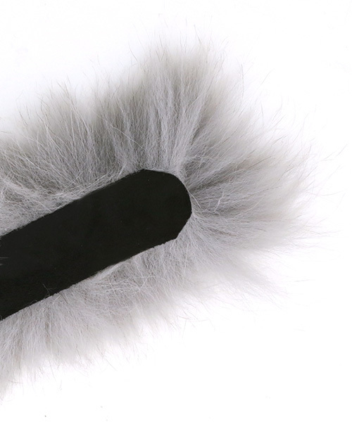 Luz Llena（ラズレナ）の「フォックスファーブレス（バングル/リストバンド・レディース・ブラック/グレー/アイボリー・ﾌﾘ-）」の7枚目の写真