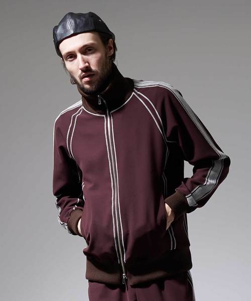 UNITED TOKYO（ユナイテッドトウキョウ）の「刺繍ラグランブルゾン（ブルゾン・メンズ・ブラック/ブラウン・1/2/3）」の2枚目の写真