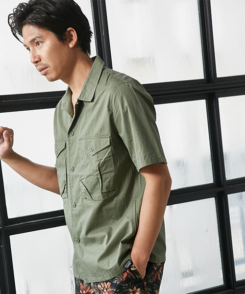 AZUL by moussy（アズールバイマウジー）の「ミリタリー半袖シャツ（シャツ/ブラウス・メンズ・ブラック/カーキ・LARGE/MEDIUM/SMALL）」の11枚目の写真