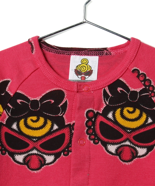 HYSTERIC MINI（ヒステリックミニ）の「BABY DOTTED DEVILKIN 総柄 2WAYオール（ロンパース・キッズ・ホワイト/ブラック/ピンク・FREE）」の8枚目の写真