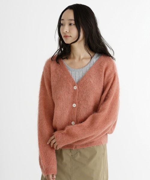 Munich（ミューニック）の「ブラッシュモヘアジャージーＶネックカーディガン（カーディガン/ボレロ・レディース・ブラウン/ピンク/イエロー/ブルー・FREE）」の4枚目の写真