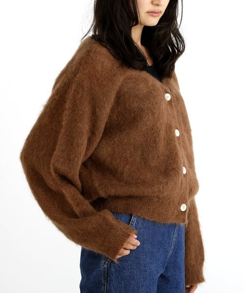 Munich（ミューニック）の「ブラッシュモヘアジャージーＶネックカーディガン（カーディガン/ボレロ・レディース・ブラウン/ピンク/イエロー/ブルー・FREE）」の6枚目の写真