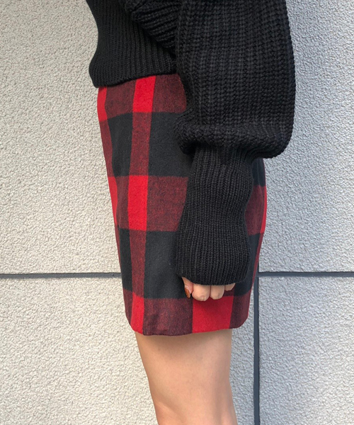 ENVYM(アンビー)の「バッファローチェックSK(スカート・レディース・ブラック/レッド・S/M)」の3枚目の写真