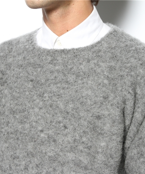 BEAUTY&YOUTH UNITED ARROWS（ビューティーアンドユースユナイテッドアローズ）の「＜C.E. FORSYTH＞ CREW/NECK KNIT/ニット （fyowm）（ニット/セーター・メンズ・ホワイト/グレー/レッド/ケリー/ネイビー・38/40/42）」の9枚目の写真