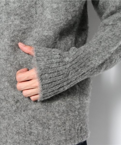 BEAUTY&YOUTH UNITED ARROWS（ビューティーアンドユースユナイテッドアローズ）の「＜C.E. FORSYTH＞ CREW/NECK KNIT/ニット （fyowm）（ニット/セーター・メンズ・ホワイト/グレー/レッド/ケリー/ネイビー・38/40/42）」の11枚目の写真