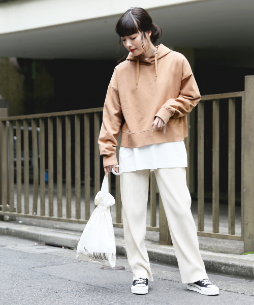 LOWRYS FARM（ローリーズファーム）の「ウラケスウェットフーディ