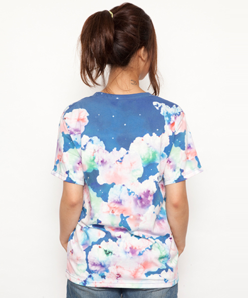 X-girl（エックスガール）の「FLORAL SKY S/S BIG TEE（Tシャツ/カットソー・レディース・マルチ・ONE SIZE）」の3枚目の写真