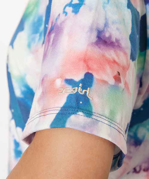 X-girl（エックスガール）の「FLORAL SKY S/S BIG TEE（Tシャツ/カットソー・レディース・マルチ・ONE SIZE）」の4枚目の写真