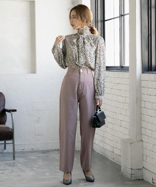 KOBE LETTUCE（コウベレタス）の「ハイウエストストレートデニムパンツ（デニムパンツ・レディース・ライトブルー/ブルー/インディゴブルー/オフホワイト/サックスブルー/ベージュ/ネイビー/ピンク/ワンウォッシュ・M/S）」の9枚目の写真