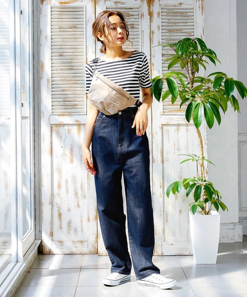 KOBE LETTUCE（コウベレタス）の「ハイウエストストレートデニムパンツ（デニムパンツ・レディース・ライトブルー/ブルー/インディゴブルー/オフホワイト/サックスブルー/ベージュ/ネイビー/ピンク/ワンウォッシュ・M/S）」の21枚目の写真