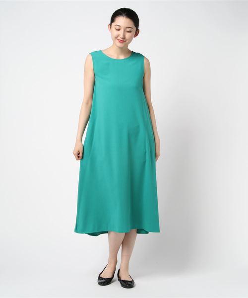 TRUDEA（トルディア）の「リネンライク　ノースリーブワンピース（ワンピース・レディース・ベージュ/ネイビー/グリーン・MEDIUM）」の8枚目の写真