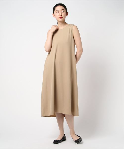 TRUDEA（トルディア）の「リネンライク　ノースリーブワンピース（ワンピース・レディース・ベージュ/ネイビー/グリーン・MEDIUM）」の7枚目の写真