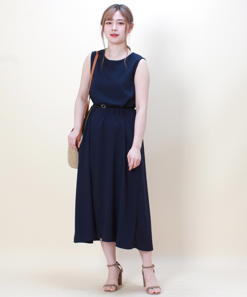 TRUDEA（トルディア）の「リネンライク　ノースリーブワンピース（ワンピース・レディース・ベージュ/ネイビー/グリーン・MEDIUM）」の13枚目の写真