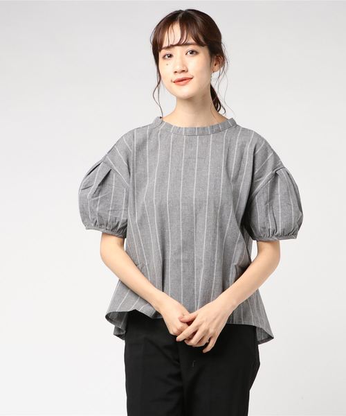 MashuKashu（マシュカシュ）の「スタンドカラープルオーバー（シャツ/ブラウス・レディース・チャコールグレー/ラベンダー・フリー）」の2枚目の写真