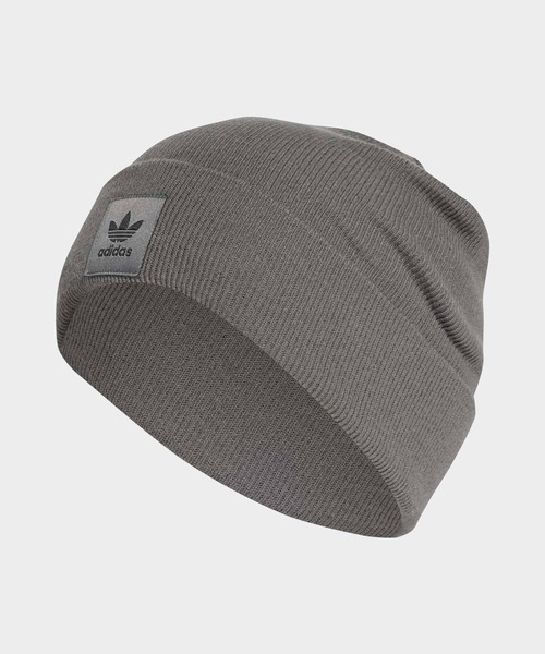 adidas（アディダス）の「アディカラー カフ ビーニー [Adicolor Cuff