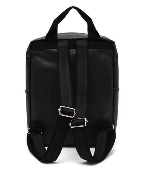 WHO'S WHO gallery（フーズフーギャラリー）の「【BELY】スクエアリュック（バックパック/リュック・メンズ・ブラック/ホワイト/キャメル・FREE）」の5枚目の写真