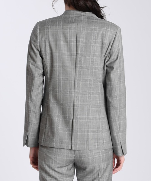 Loro Piana(ロロ・ピアーナ)の「《INEDIT》ラウンドネックダブルジャケット《Loro Piana》(スーツジャケット・レディース・その他14・7号/5号/11号/9号)」の2枚目の写真