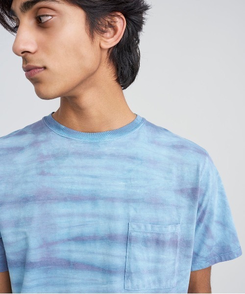 Saturdays NYC(サタデーズ ニューヨークシティ )の「Randall Mineral Wash S/S Tee(Tシャツ/カットソー・メンズ・レッド/イエロー/ブルー・XL/XS/S/M/L)」の4枚目の写真