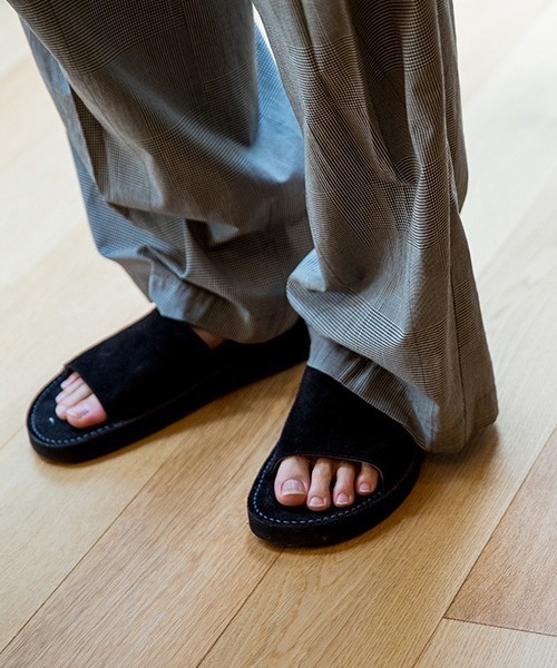 YOAK（ヨーク）の「YOAK OLIVER（サンダル）」 - WEAR