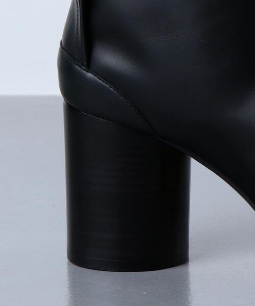 Maison Margiela（メゾンマルジェラ）の「＜MAISON MARGIELA（メゾン マルジェラ）＞「タビ」ブーツ ■■■（ブーツ・レディース・ブラック/オフホワイト/ベージュ・35h/35/36h/37h/38/37/36/39/38h）」の4枚目の写真