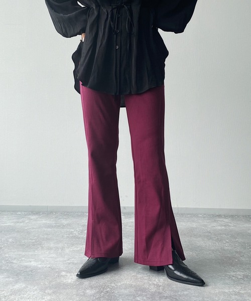 PAGEBOY(ページボーイ)の「フロントシームスリットカットパンツ(フレアパンツ)(その他パンツ・レディース・ブラック/ダークブラウン/レッド系その他・FREE)」の6枚目の写真