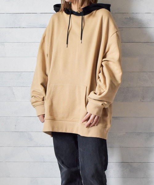 TRAP/U (トラップユー)の「【69】【TRAP/U】フード配色裏毛プルパーカー(Tシャツ/カットソー・レディース・ブラック/カーキ/オフホワイト/ベージュ・MEDIUM/LARGE)」の1枚目の写真