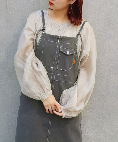 179/WG（イチナナキュウダブルジー）の「【WEB限定】ノーカラーシアーシャツ（シャツ/ブラウス・レディース・ライトグレー/パープル/ピンク・MEDIUM）」の2枚目の写真