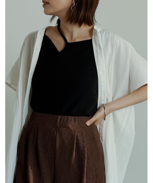 Re:EDIT（リエディ）の「カップ付きアシンメトリーリブキャミソール（キャミソール・レディース・モカ/ブラック/オフホワイト/グリーン・LARGE/SMALL/MEDIUM）」の3枚目の写真