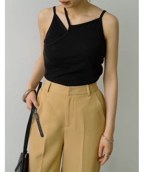 Re:EDIT（リエディ）の「カップ付きアシンメトリーリブキャミソール（キャミソール・レディース・モカ/ブラック/オフホワイト/グリーン・LARGE/SMALL/MEDIUM）」の19枚目の写真