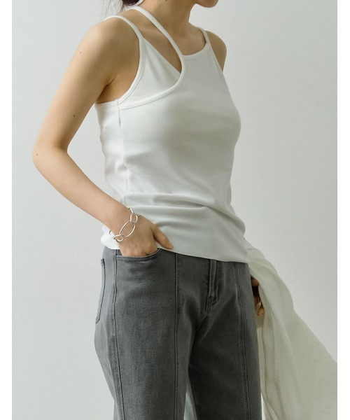 Re:EDIT（リエディ）の「カップ付きアシンメトリーリブキャミソール（キャミソール・レディース・モカ/ブラック/オフホワイト/グリーン・LARGE/SMALL/MEDIUM）」の21枚目の写真