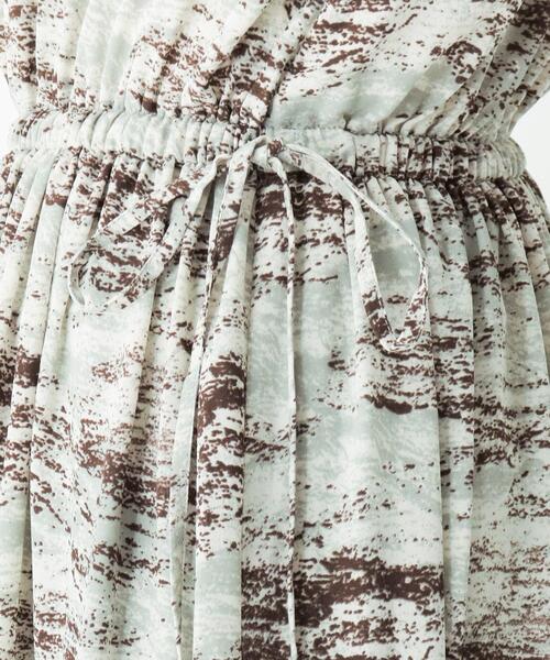 AG by aquagirl（エージーバイアクアガール）の「◆デジタルティアードワンピース（ワンピース・レディース・ライトグリーン系/ピンク系5・36/38）」の9枚目の写真