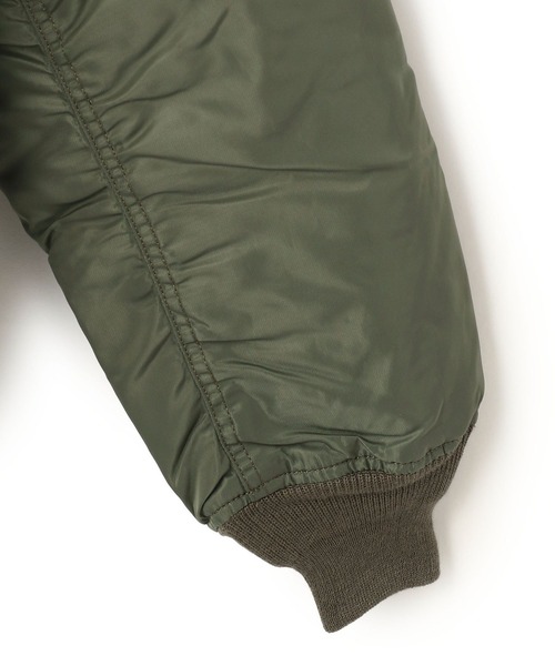 AVIREX(アヴィレックス)の「AVIREX/アヴィレックス/MA-1 COMMERCIAL(コマーシャル)(MA-1・メンズ・ブラック/セージグリーン・MEDIUM/LARGE/X-LARGE/XX-LARGE)」の7枚目の写真