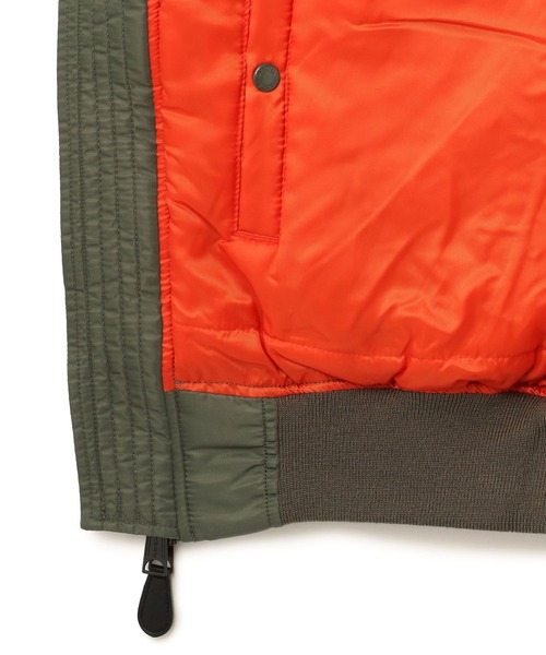 AVIREX(アヴィレックス)の「AVIREX/アヴィレックス/MA-1 COMMERCIAL(コマーシャル)(MA-1・メンズ・ブラック/セージグリーン・MEDIUM/LARGE/X-LARGE/XX-LARGE)」の11枚目の写真