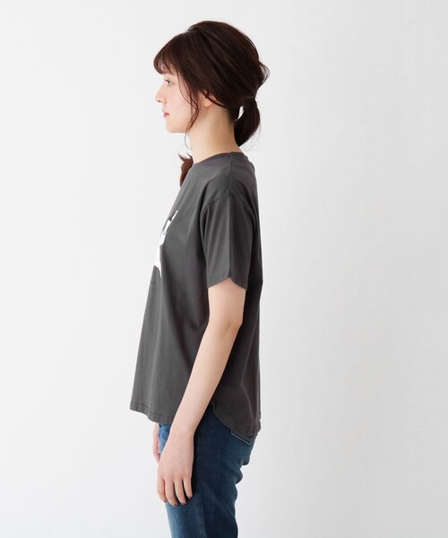 Cutie Blonde（キューティーブロンド）の「◆【S-L】わんこTシャツ（Tシャツ/カットソー・レディース・チャコールグレー/オフホワイト/マスタード/ベージュ・01/02/03）」の5枚目の写真