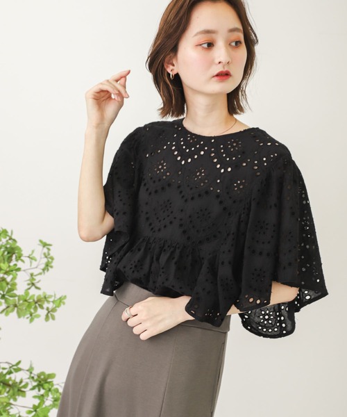 SENSE OF PLACE by URBAN RESEARCH（センスオブプレイスバイアーバンリサーチ）の「アイレットレースラッフルブラウス（シャツ/ブラウス・レディース・ブラック/アイボリー・ONE）」の20枚目の写真