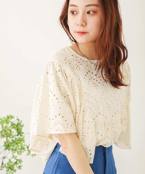 SENSE OF PLACE by URBAN RESEARCH（センスオブプレイスバイアーバンリサーチ）の「アイレットレースラッフルブラウス（シャツ/ブラウス・レディース・ブラック/アイボリー・ONE）」の17枚目の写真