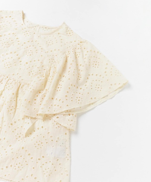 SENSE OF PLACE by URBAN RESEARCH（センスオブプレイスバイアーバンリサーチ）の「アイレットレースラッフルブラウス（シャツ/ブラウス・レディース・ブラック/アイボリー・ONE）」の19枚目の写真