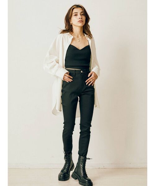 EVRIS（エヴリス）の「バックオープンギャザーシャツ（シャツ/ブラウス・レディース・ホワイト/ブラック/ブルー・FREE）」の22枚目の写真