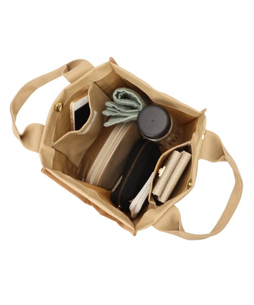 SHOO・LA・RUE（シューラルー）の「◆キャンバステープスクエアタッセル付トート（トートバッグ・レディース・グレー/ブラック/ベージュ・00）」の8枚目の写真