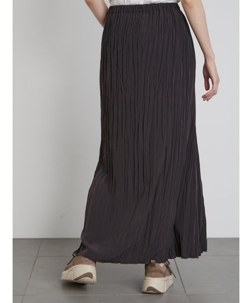 emmi（エミ）の「【emmi atelier】切替えワッシャースカート（スカート・レディース・ベージュ/ダークグレー・1/0）」の11枚目の写真