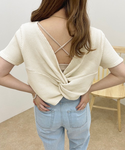 apres jour clair(アプレジュールクレア)の「【apres jour clair】ワッフルねじりトップス【ZOZOTOWN限定アイテム】(Tシャツ/カットソー・レディース・アイボリー/モカ・X-LARGE/フリー)」の7枚目の写真
