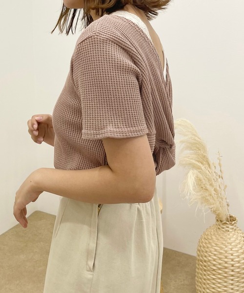 apres jour clair(アプレジュールクレア)の「【apres jour clair】ワッフルねじりトップス【ZOZOTOWN限定アイテム】(Tシャツ/カットソー・レディース・アイボリー/モカ・X-LARGE/フリー)」の14枚目の写真