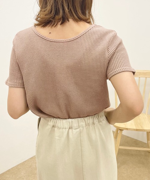 apres jour clair(アプレジュールクレア)の「【apres jour clair】ワッフルねじりトップス【ZOZOTOWN限定アイテム】(Tシャツ/カットソー・レディース・アイボリー/モカ・X-LARGE/フリー)」の15枚目の写真