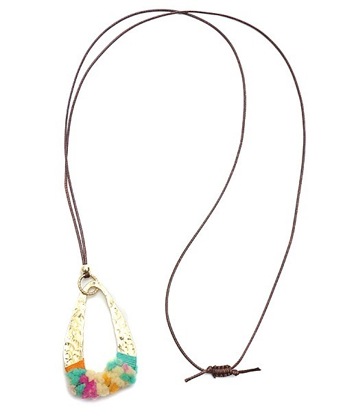 チチカカ(チチカカ)の「モコモコヤーンラップネックレス(ネックレス・レディース・その他1/その他2/その他3・FREE)」の16枚目の写真