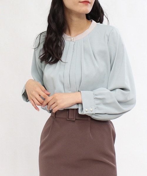 TRUDEA（トルディア）の「バンドカラー配色2WAYブラウス（シャツ/ブラウス・レディース・ホワイト/ベージュ/ブラウン/オレンジ/ピンクベージュ/ミント/ラベンダー/ネイビー・SMALL/MEDIUM/LARGE）」の4枚目の写真