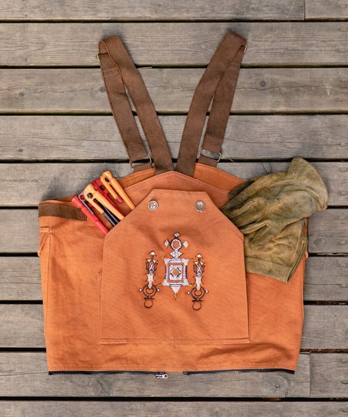 チャイハネ（チャイハネ）の「【チャイハネ】トゥアレグ刺繍バッグ/ベスト 2WAY（ショルダーバッグ・メンズ・ブラック/ナチュラル/キャメル・FREE）」の3枚目の写真