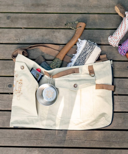 チャイハネ（チャイハネ）の「【チャイハネ】トゥアレグ刺繍バッグ/ベスト 2WAY（ショルダーバッグ・メンズ・ブラック/ナチュラル/キャメル・FREE）」の21枚目の写真