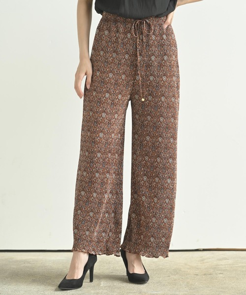 rps（アールピーエス）の「カットプリーツイージーパンツ（その他パンツ・レディース・アイボリー/ブラウン/ブラック・M）」の3枚目の写真