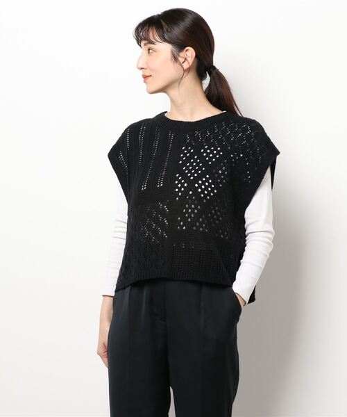 Samansa Mos2(サマンサ モスモス)の「透かし柄パッチワークニットベスト(ベスト・レディース・ブラック/オフホワイト/キャメル・フリ-)」の6枚目の写真